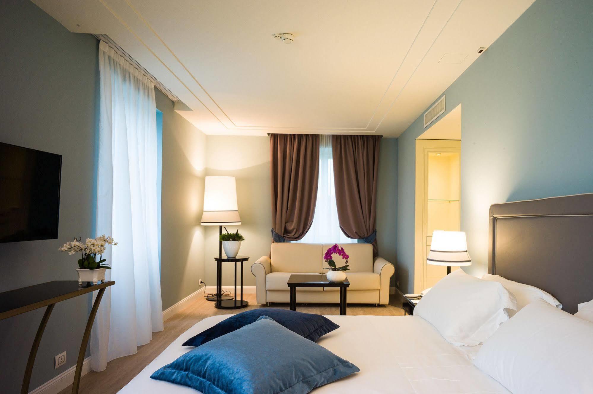 Turin Palace Hotel Ngoại thất bức ảnh